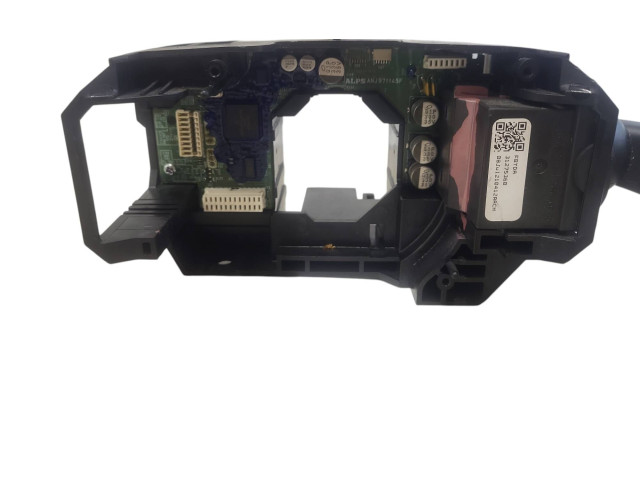 Ручка стеклоочистителей 31275360, 31275025 Volvo V70