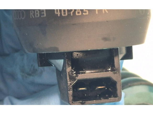 Комплект форсунок 038130073BN, 038130073BL Volkswagen Golf Plus BlS