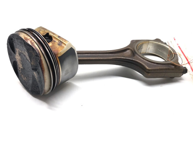 Píst 5FWP813 Citroen C3 Picasso