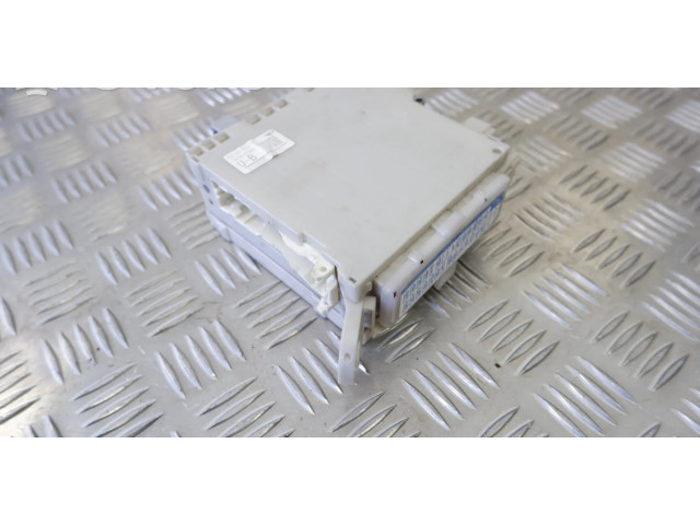 Блок предохранителей 8273050470 Lexus LS 460 - 600H