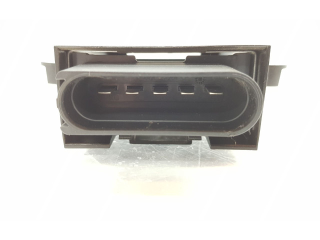 Блок управления 5Q0906093B, 5Q0906093B   Cupra Leon