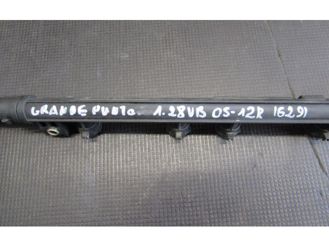 Топливная рампа 735244962   Fiat Grande Punto  