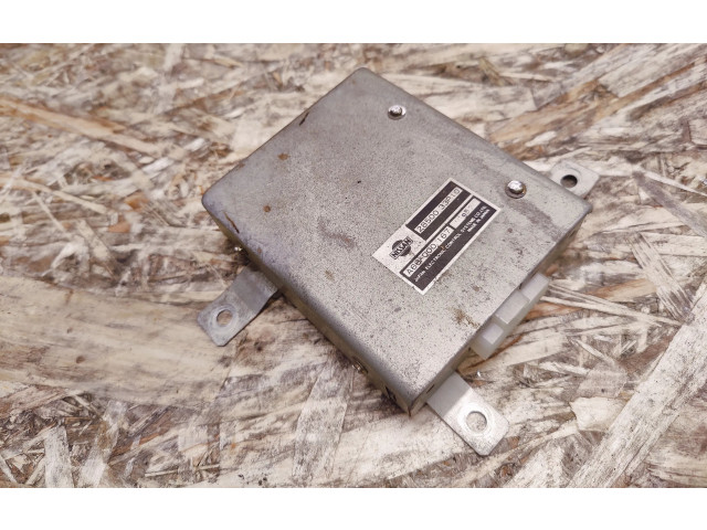 Řídící jednotka 2850033P10 Nissan 240ZX, 280ZX, 300ZX 1990