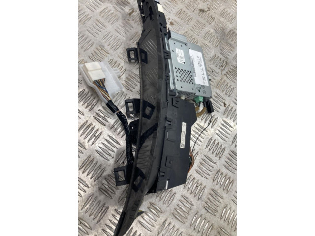 Дисплей Mazda 3 II