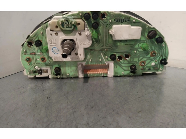 Панель приборов 88481669   Opel Tigra A       