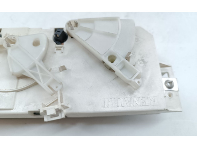 Блок управления климат-контролем 52492882, P392047800 Renault Twingo I