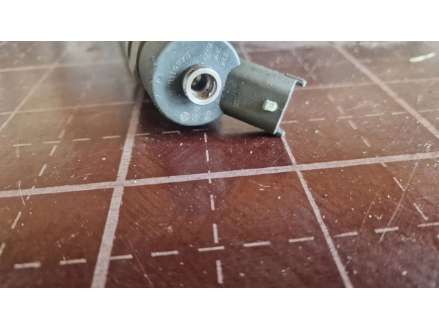 Vstřikovač 0445110019   Fiat Punto (199)  pro naftový motor 1.9  