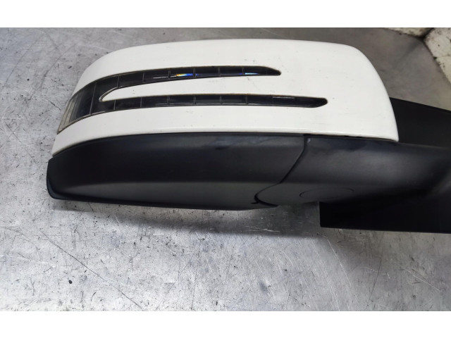 Zpětné zrcátko  Mercedes-Benz C W204 2010    