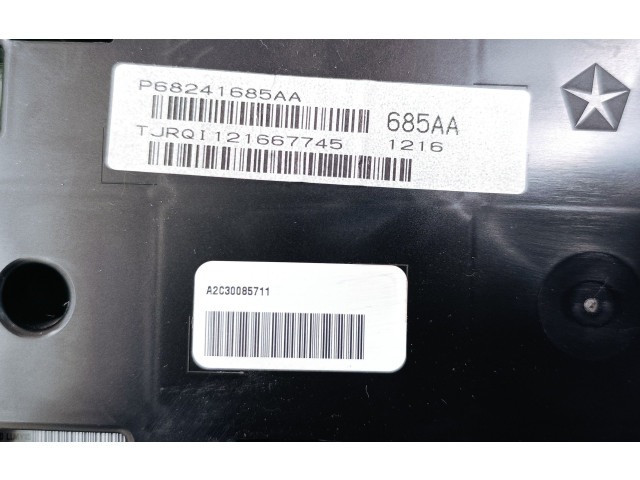 Přístrojová deska  Dodge Grand Caravan 2016 P68241685AA, 68241685AA  