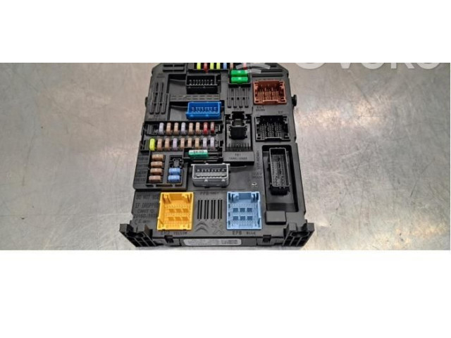 Блок предохранителей 9832880680 Citroen C3 Aircross