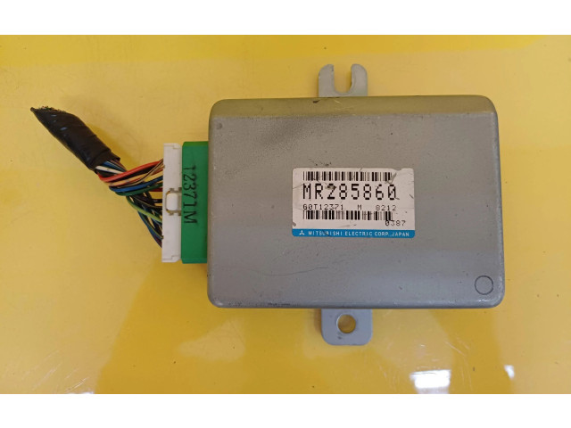 Блок управления MR285860   Mitsubishi Galant