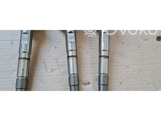 Форсунка 05L130277M    Audi A6 S6 C8 4K  DTPA 