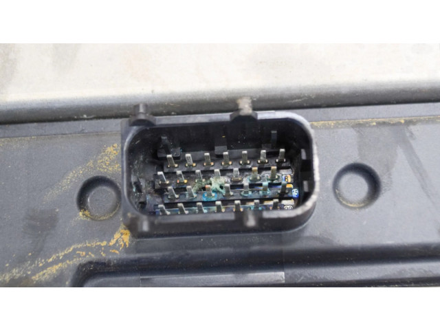 Преобразователь напряжения