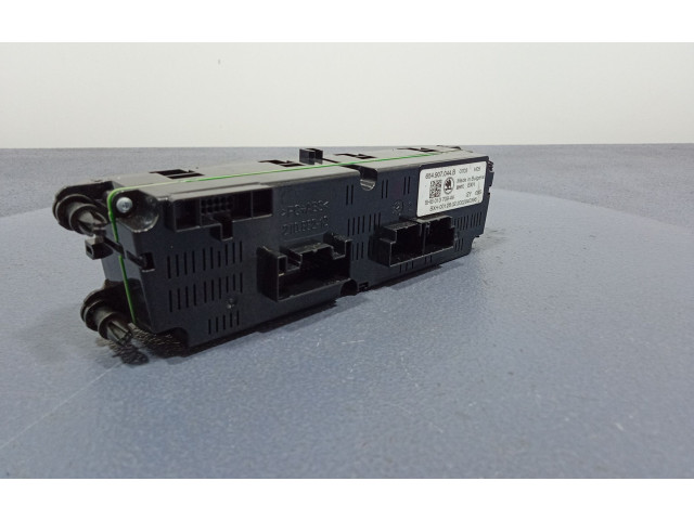 Блок управления климат-контролем 654907044B, 654907044B Skoda Citigo