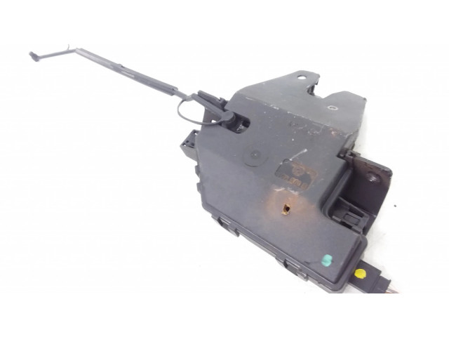 Zámek zadních dveří 8196401 BMW 3 E46 1999