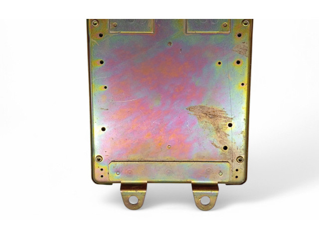 Блок управления двигателем Блок управления MD332302, E2T65477 Mitsubishi Space Runner