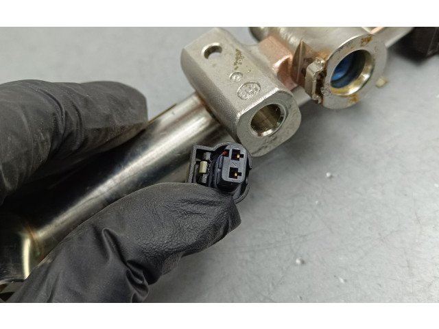 Vstřikovací lišta 353803L110 KIA Telluride