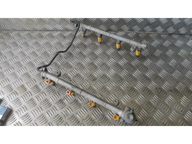 Vstřikovač 353043B300, 3530438300 Hyundai Centennial pro benzínový motor 4.5