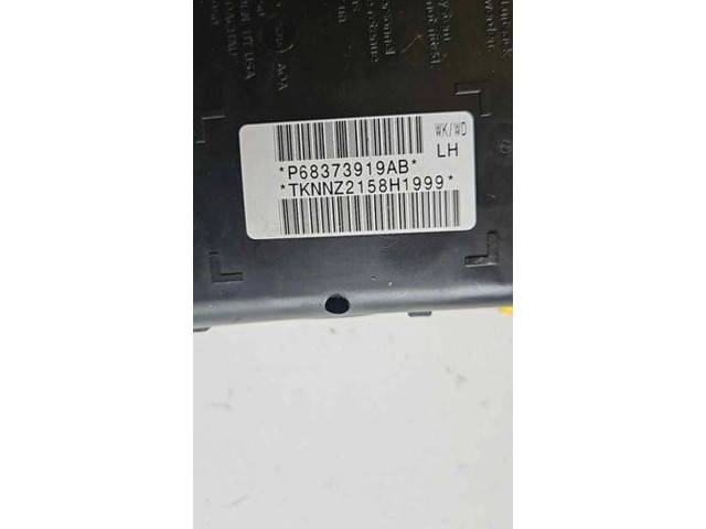 Подушка безопасности в сиденье 610866701, DOCW-59141-R1 Jeep Grand Cherokee