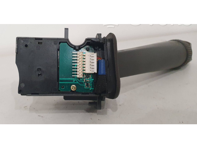 Ручка стеклоочистителей 02W40A Volvo XC90