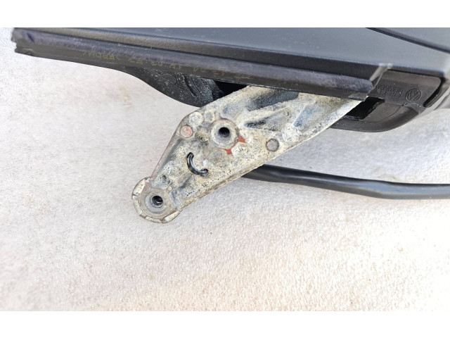 Зеркало электрическое Volkswagen Golf VII 2013 - 2019 года