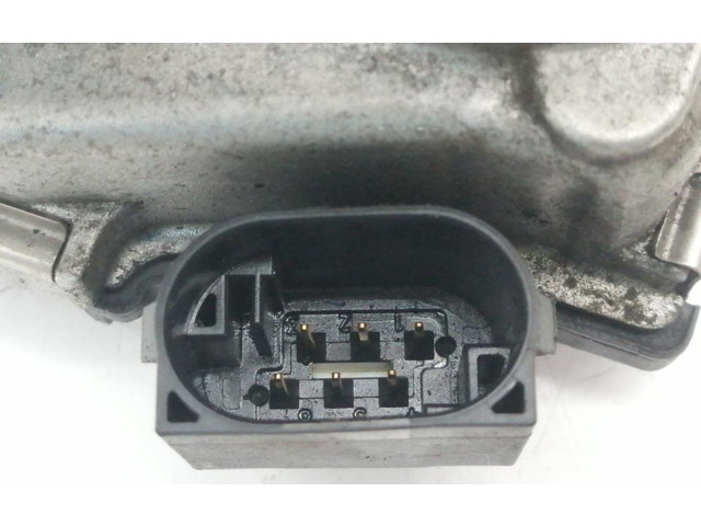 Дроссельная заслонка       Volvo XC90  2003 - 2006 года   