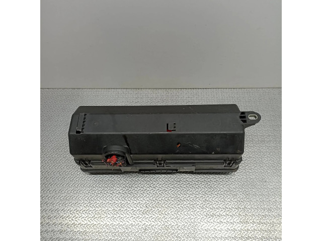   Pojistková skříňka JPLA14N030AB, 5C5B11F01   Land Rover Discovery 5 2018