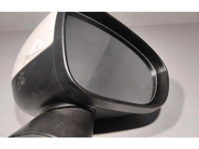 Зеркало электрическое        Opel Meriva B  2010 - 2016 года   