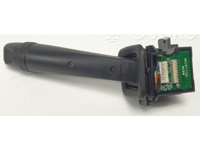 Ручка стеклоочистителей 30768101   Volvo XC90