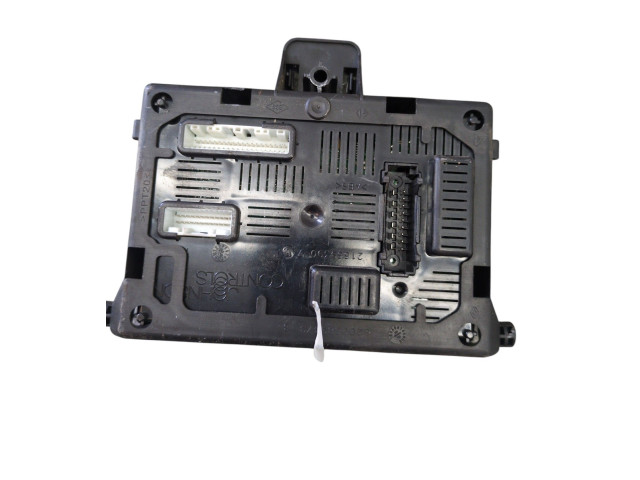 Комплект блоков управления 8200522357   Renault Clio III