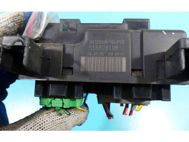 Pojistková skříňka 518828108, IMPRK1203825 Volvo S80 2005