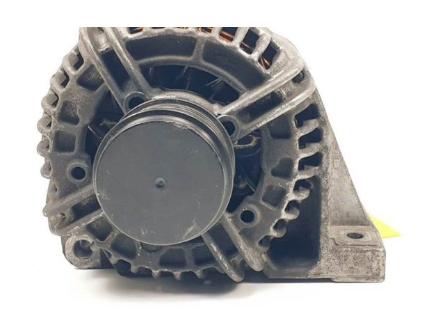 Генератор 30658085, 0124525060 Volvo S80