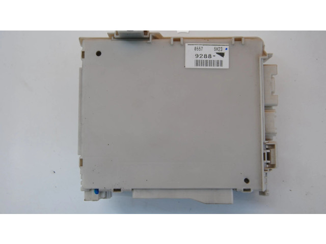 Блок комфорта 8267030250 Lexus GS 300 350 430 450H