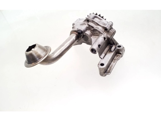 Масляный насос 03G115105, 038115121A Skoda Octavia Mk2 (1Z)