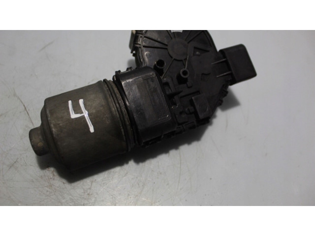 Двигатель стеклоочистителей