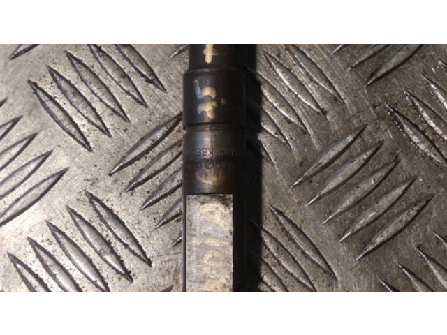 Vstřikovač 046130201E Audi A4 S4 B6 8E 8H pro naftový motor 2.5