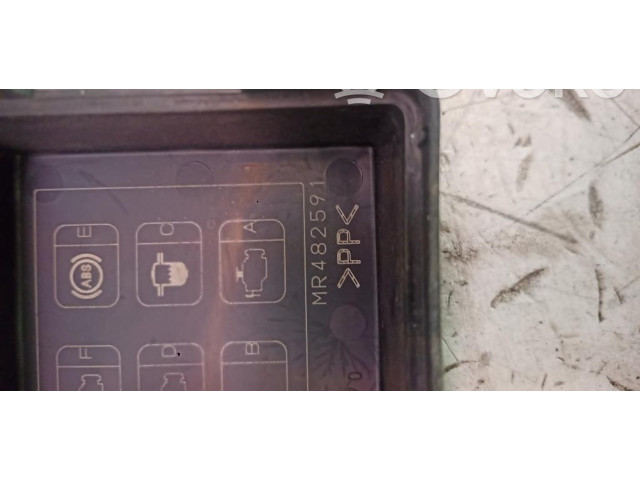 Pojistková skříňka MR482591, MR482591 Mitsubishi Pajero 1