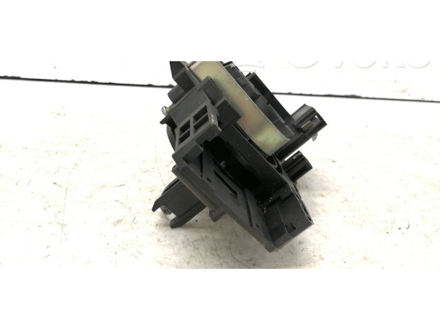 Ручка стеклоочистителей 8200792584, 901057666   Dacia Sandero