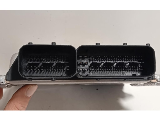 Блок управления впрыском 55253513, 199B4000   Fiat 500L