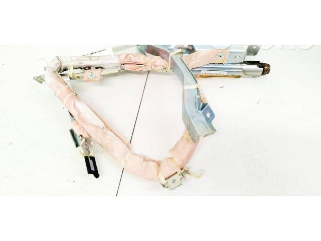 Боковая подушка безопасности    Subaru Outback