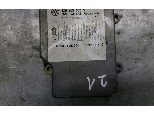 Блок подушек безопасности    Skoda Superb B5 (3U)