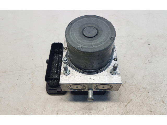 Блок АБС 6700352860 Maserati Levante 2017 - года