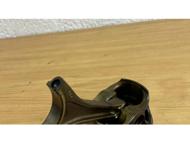 Píst 089203, D5923 BMW 5 F10 F11