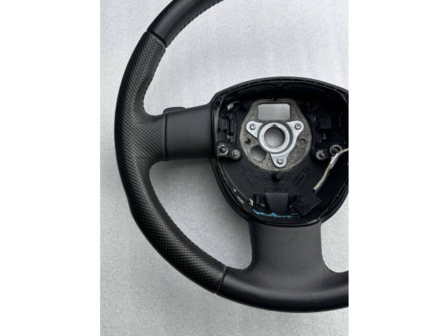 Руль Audi A3 S3 A3 Sportback 8P 2005 - 2013 года