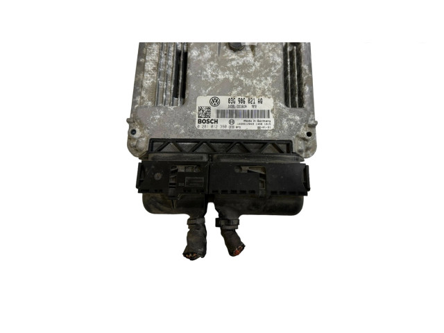 Řídící jednotka 03G906021AQ, 1039S12049 Volkswagen Caddy 2008