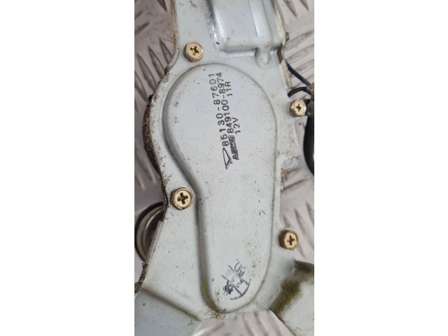 Моторчик заднего дворника     Daihatsu Feroza