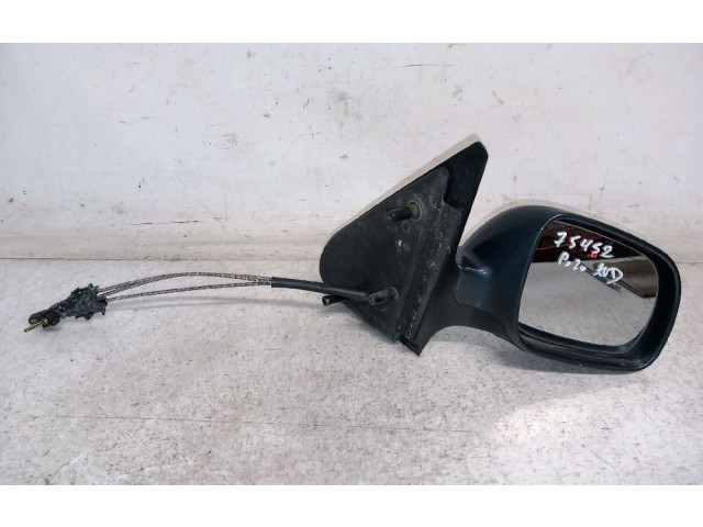 Зеркало (механическое)       Volkswagen Polo  2002 - 2005 года   