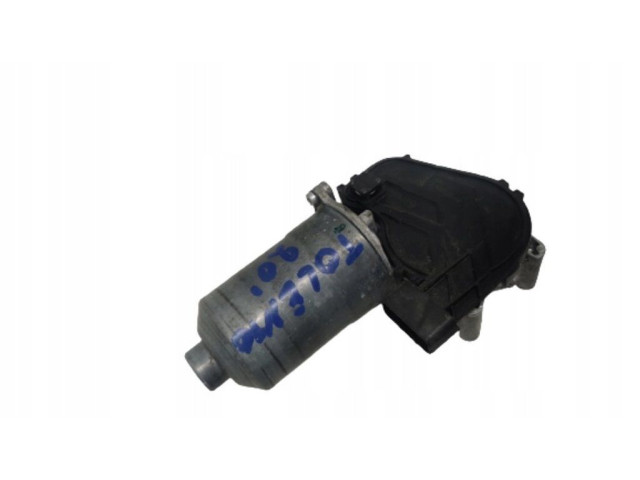 Двигатель стеклоочистителей