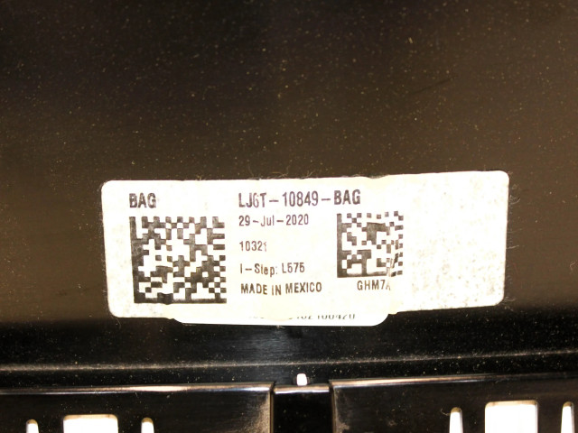 Панель приборов LJ6T10849BAG   Ford Escape IV       