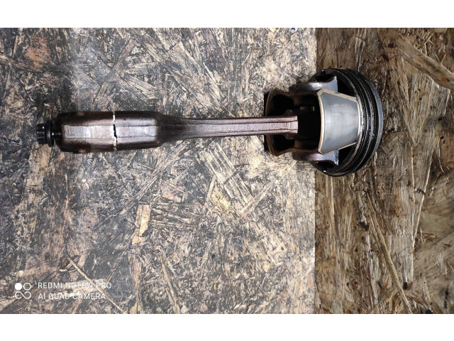  Поршень с шатуном    Mini Cooper Countryman R60  